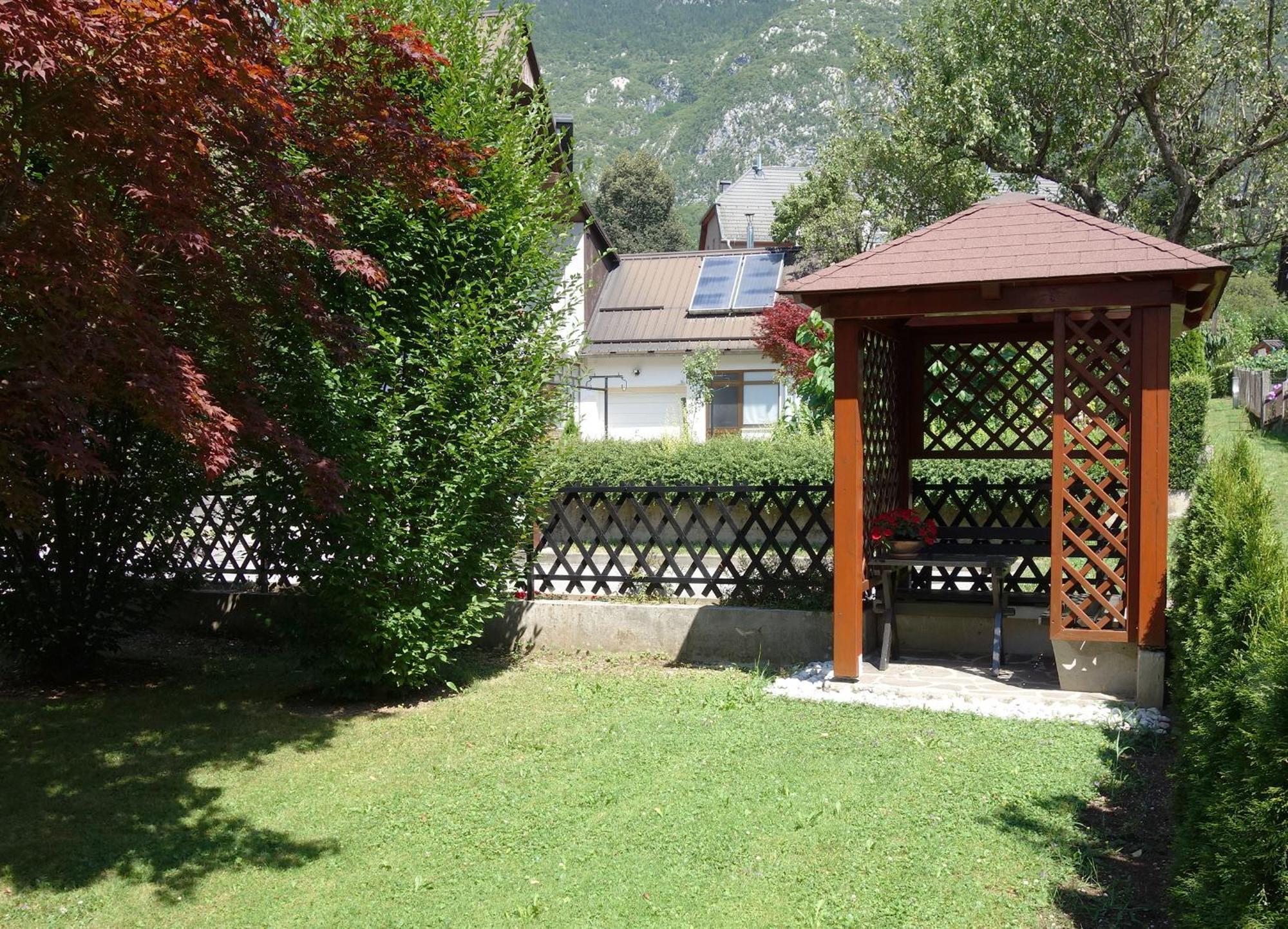 Sobe Vera Bovec Exteriér fotografie